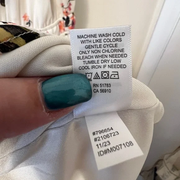 Cream and Pink Plunge Neck Midi Sundress for Wedding Guests - Picture 5 of 8